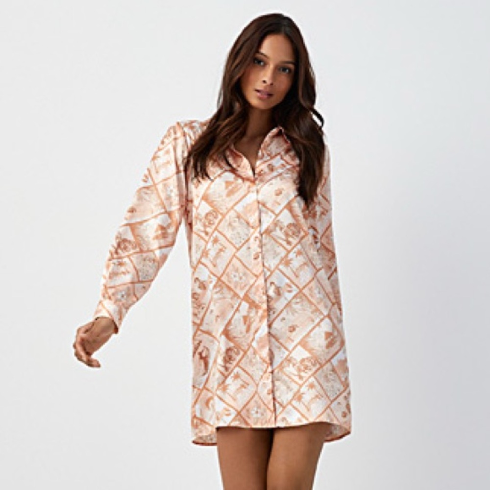 Simon’s Icone Satin Orange Hawaiian Dress